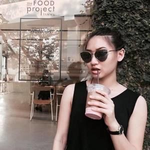 Meet your Posher, Namob